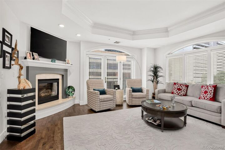 Property Photo:  1827 N Grant Street 403  CO 80203 
