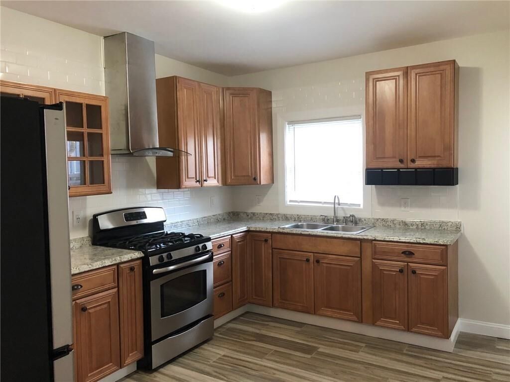 Property Photo:  93 Chapin Avenue 1  RI 02909 