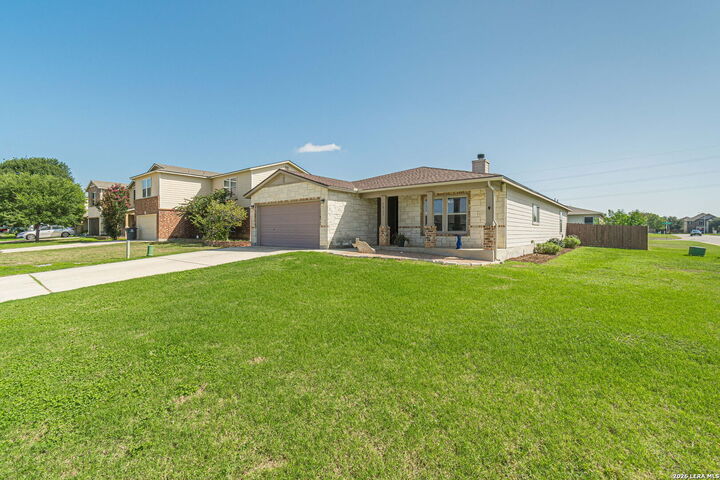 Property Photo:  1437 Prairie Rock  TX 78130 