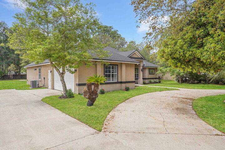 Property Photo:  6791 Veronica Ct  FL 32086 