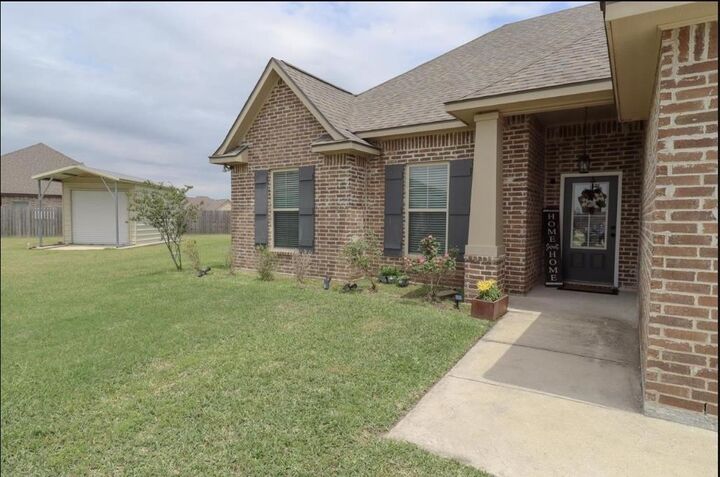 Property Photo:  4401 Sweetgum Dr.  TX 77630 
