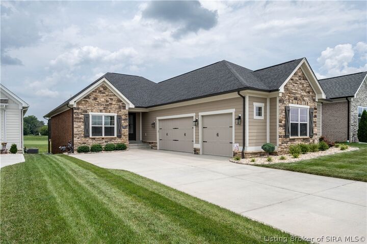 Property Photo:  1702 Greenbrier Place Lot 319  IN 47126 