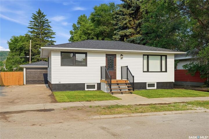 434 Company Avenue S — photo 1