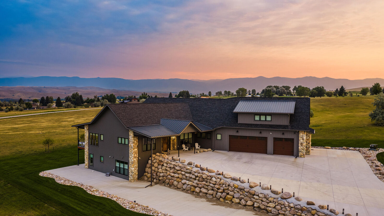 Property Photo:  84 Saddlecrest Drive  WY 82801 