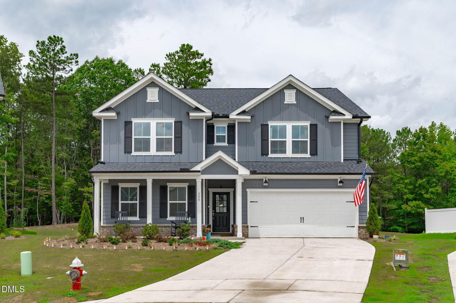 Property Photo:  200 Bridle Brook Way  NC 27526 