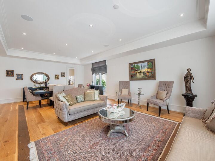 Photo de la propriété:  267 Empress Avenue  ON M2N 3V2 