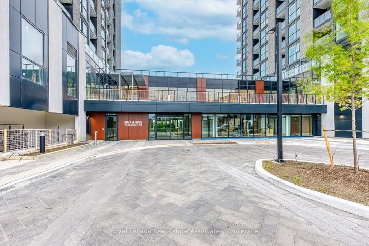 Property Photo: 3079 Trafalgar Road 903 ON L6H 7E3