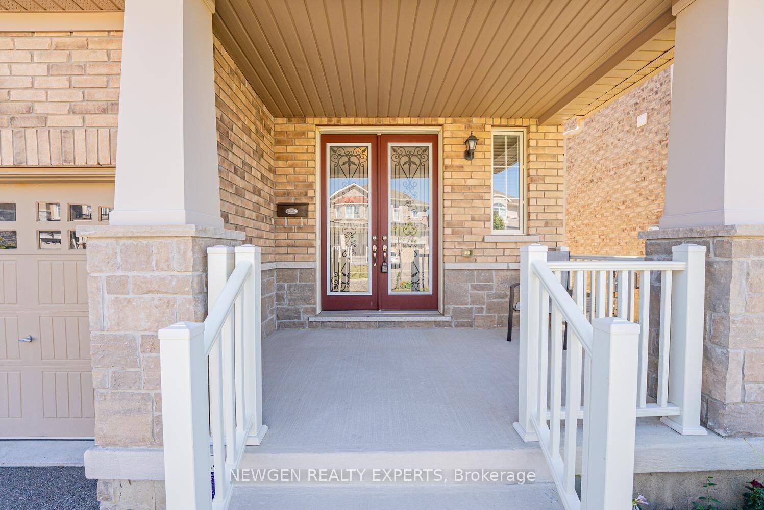 Property Photo: 46 Monument Trail ON L7A 4M9