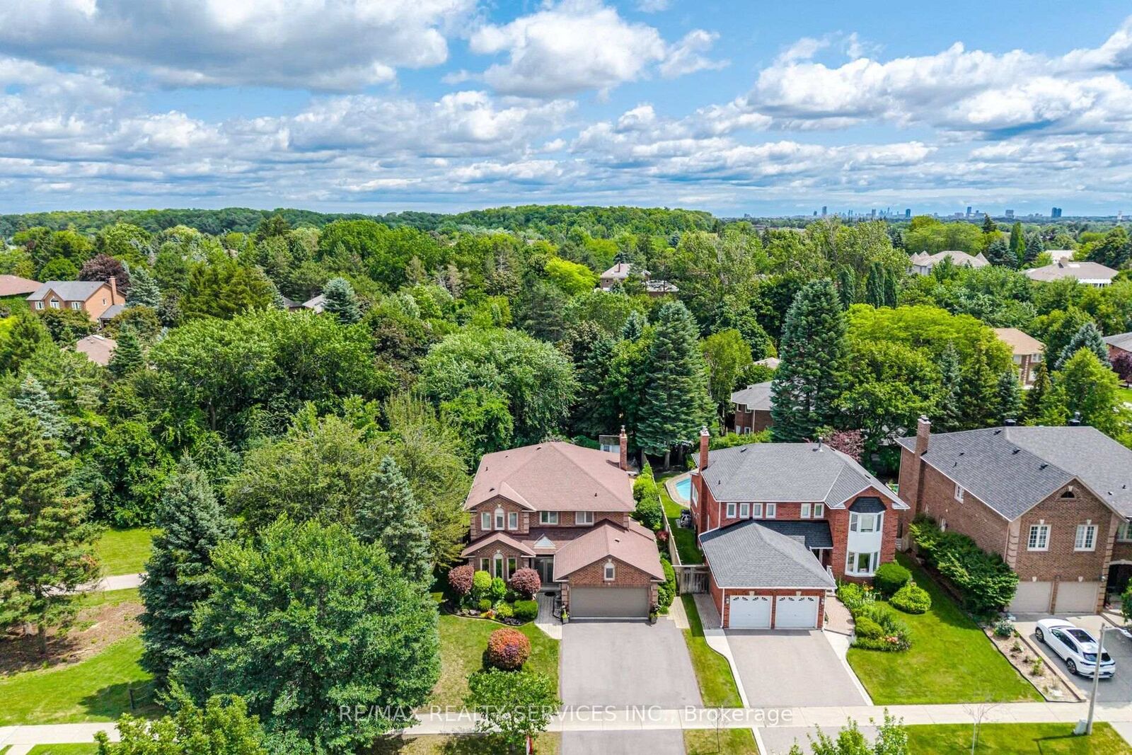 Photo de la propriété:  29 Christie Drive  ON L6Z 3J5 