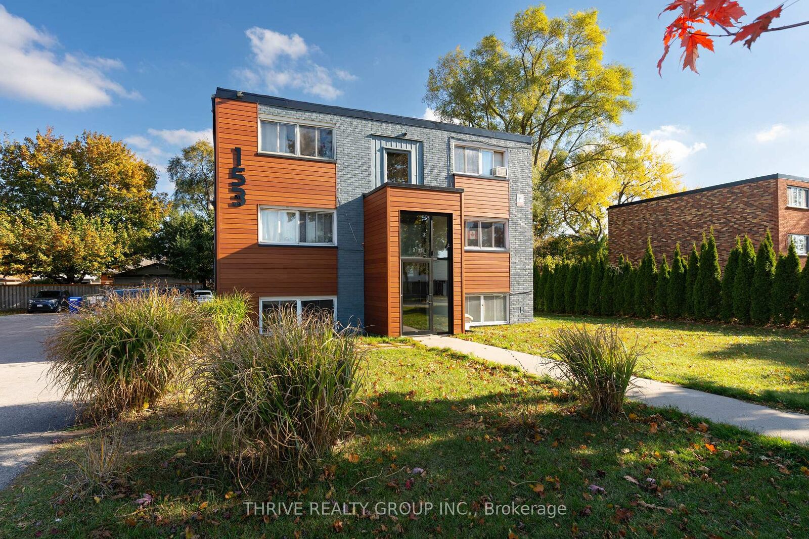 Property Photo: 153 Godfrey Drive 1 ON N5V 2E8