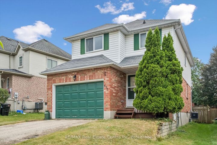 Property Photo: 425 Exmoor Street ON N2K 3X5