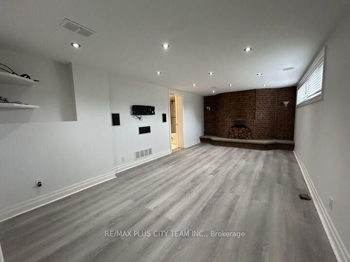 Property Photo:  223 Warden Wilson Avenue Bsmt  ON L1N 5L2 