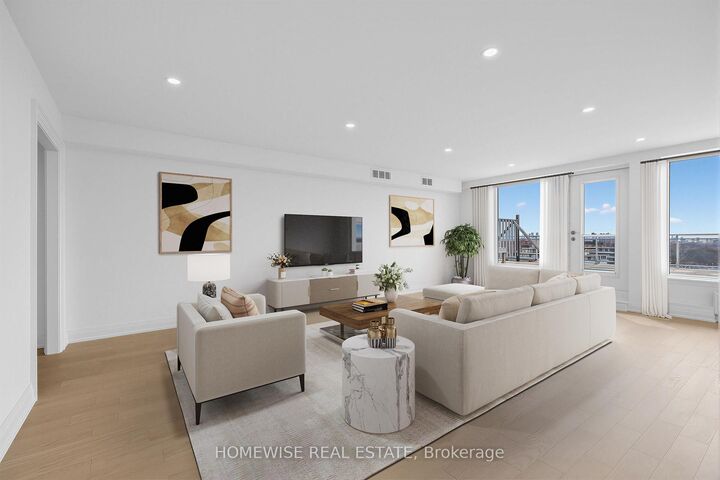 Photo de la propriété: 2500 Bathurst Street Phw ON M6B 2Y8
