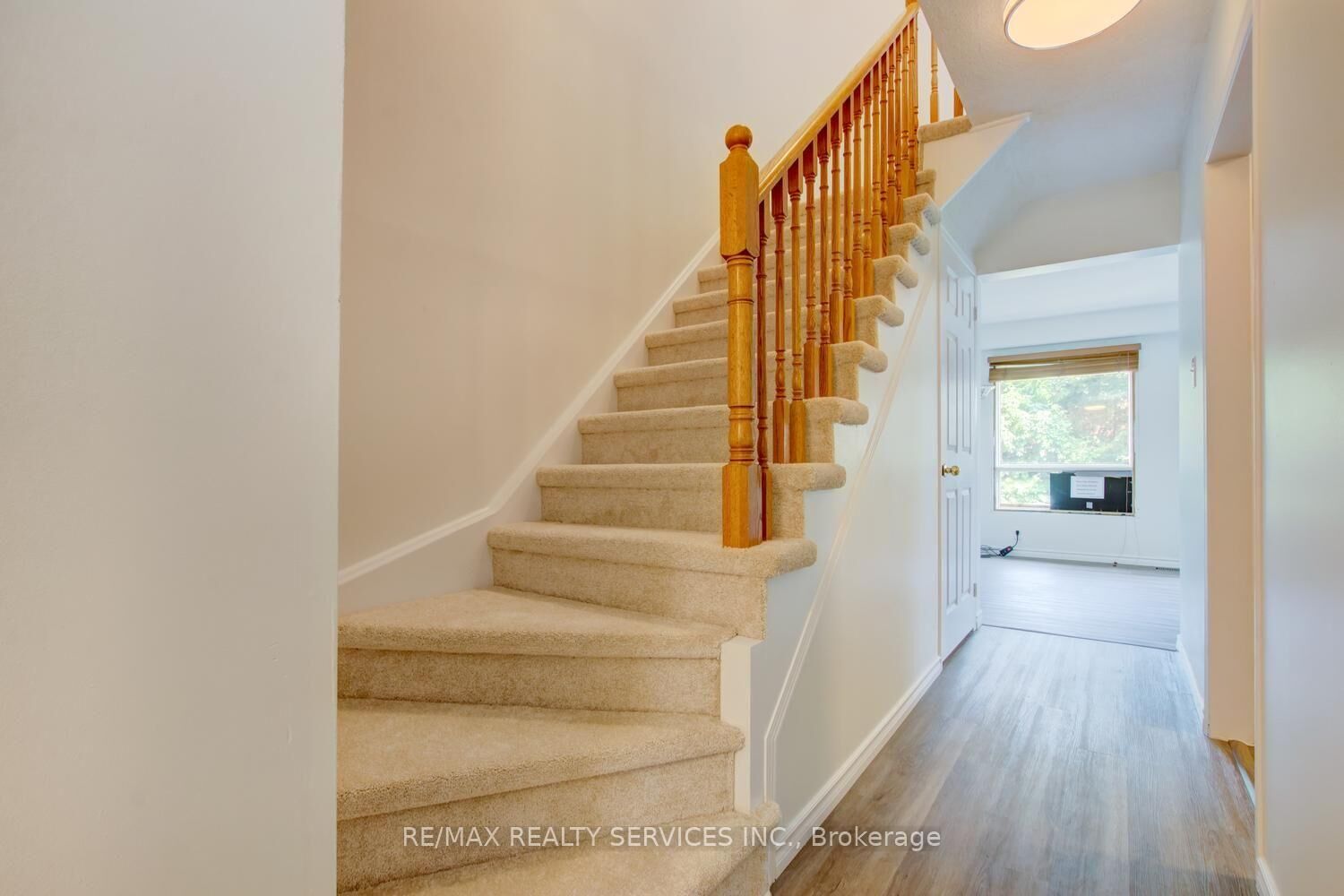 Property Photo:  63 Herkes Drive  ON L6Y 5B2 