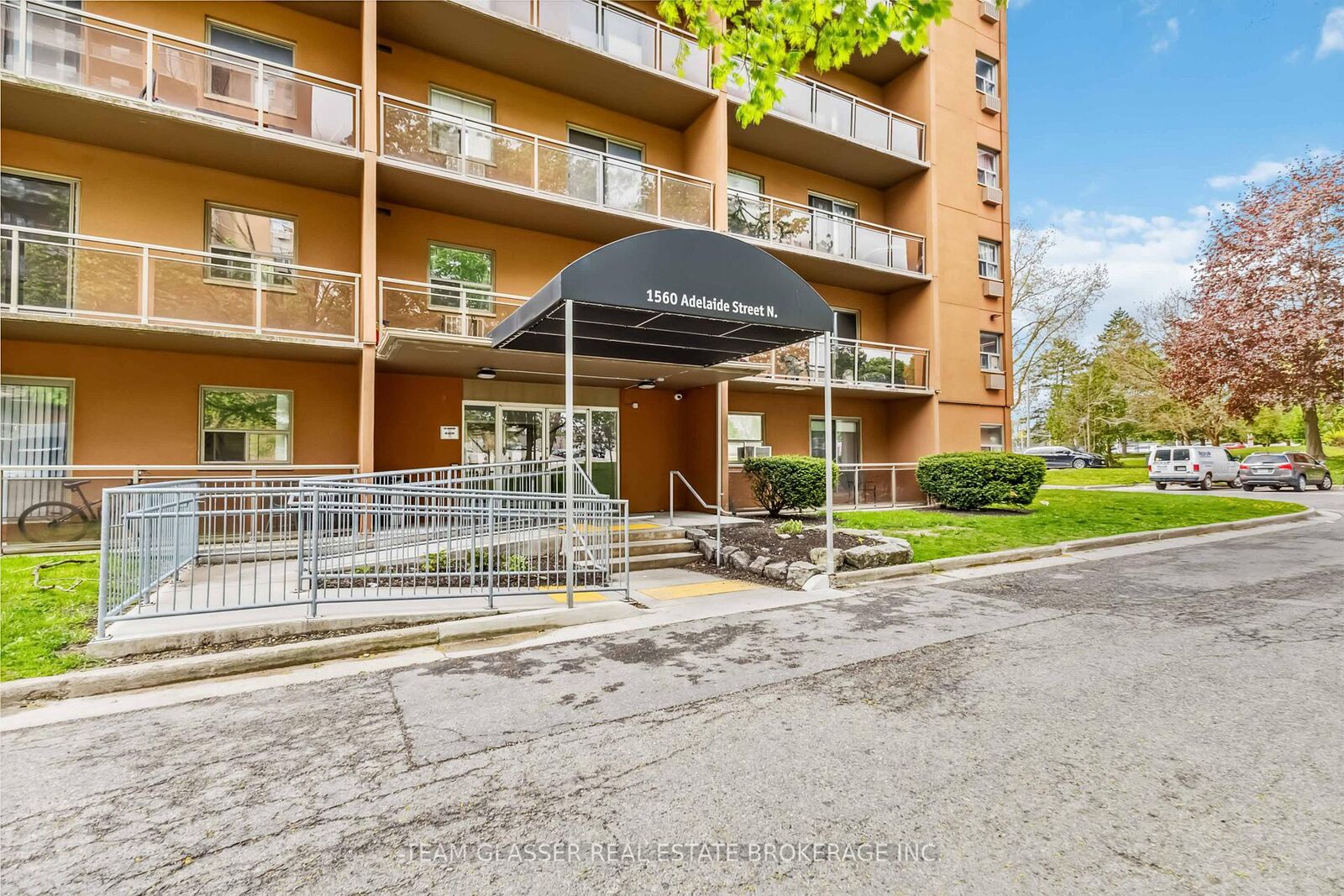 Property Photo:  1560 Adelaide Street N 172  ON N5X 2L5 