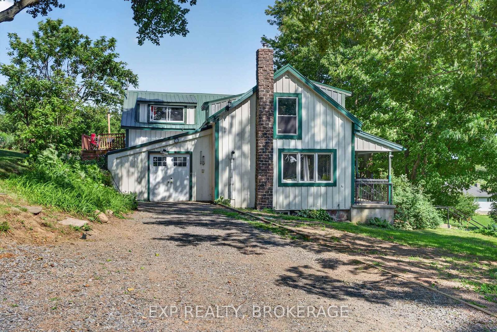 Property Photo: 129 Dulcemaine Road ON K0E 1L0