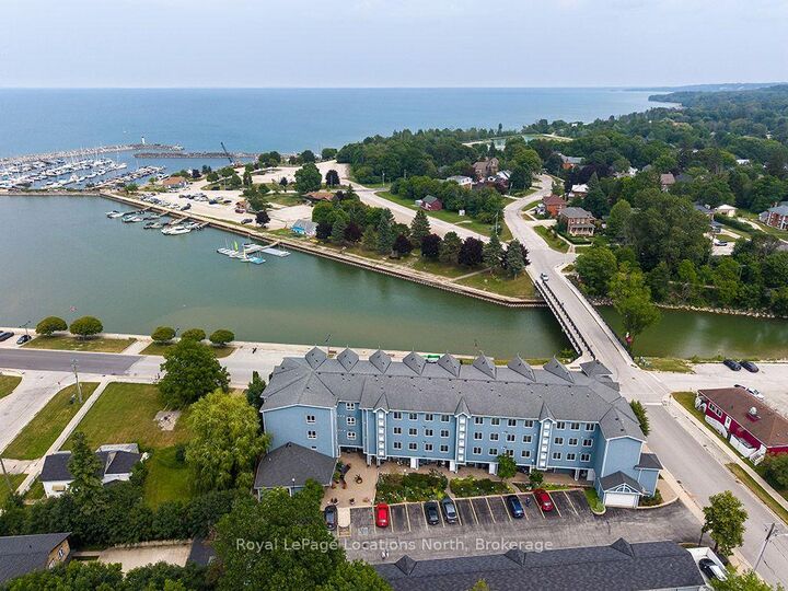 Property Photo: 34 Bayfield Street 107 ON N4L 1Y2