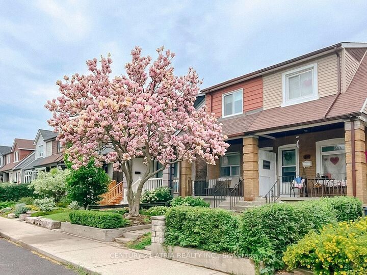 63 Bastedo Avenue — photo 1