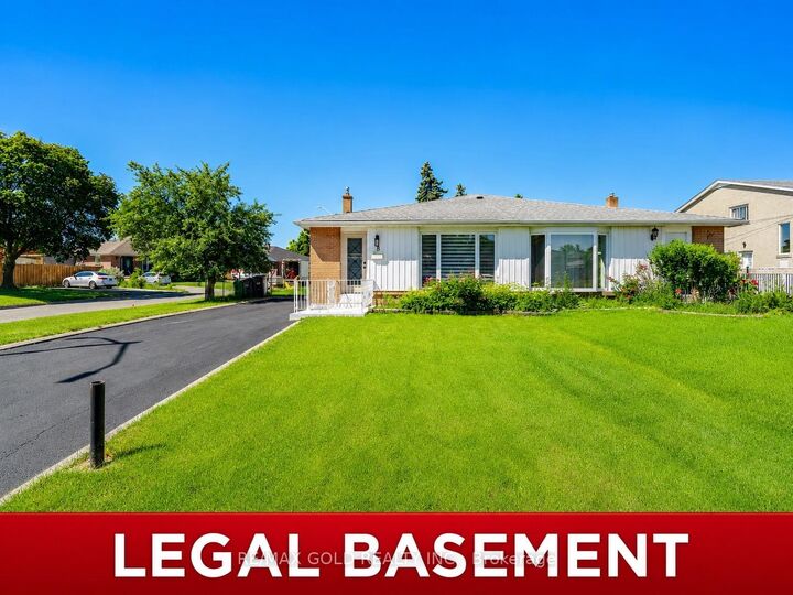 8 Athlone Avenue — photo 1