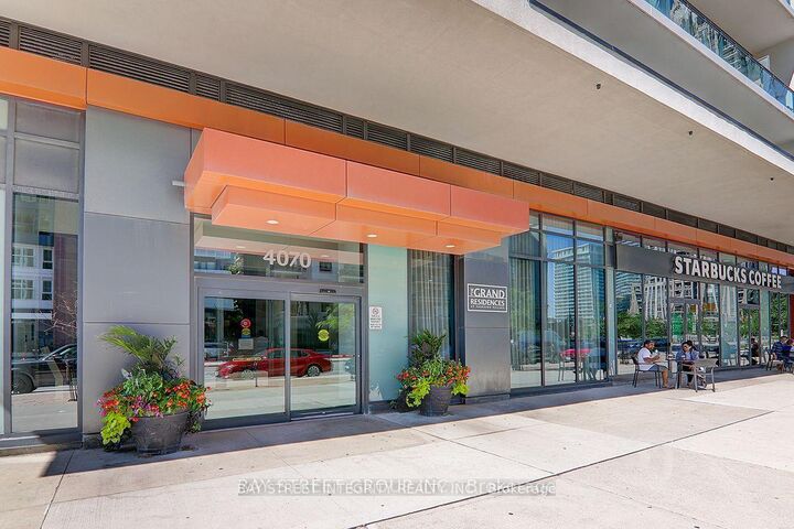 Property Photo: 4070 Confederation Parkway 4106 ON L5B 0E9
