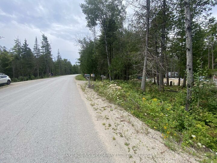 Property Photo: 262 Johnsons Harbour Road ON N0H 2R0
