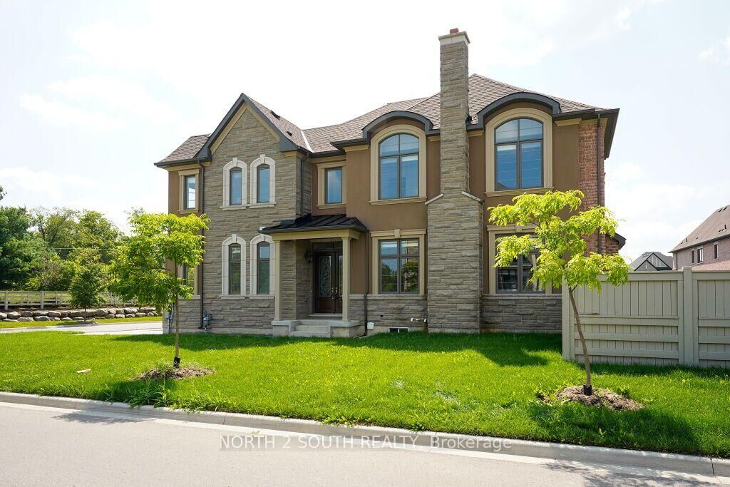 Property Photo:  157 Faust Ridge Bsmt  ON L4H 4S9 