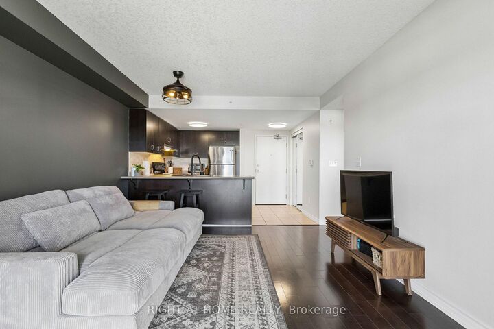 Property Photo:  37 Goodwin Drive 404  ON N1L 0E6 