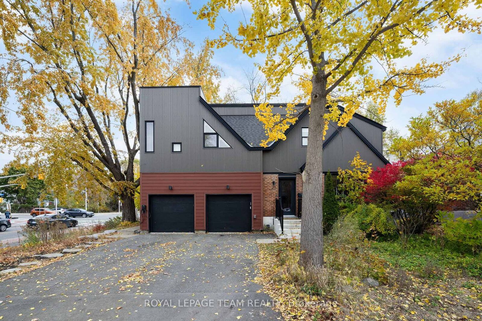 Photo de la propriété:  433 Dawson Avenue  ON K1Z 5V5 