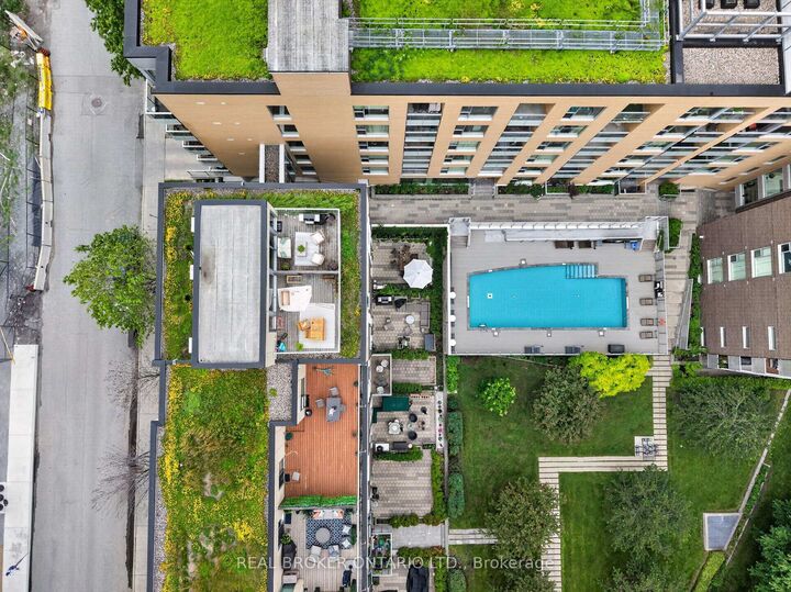 Property Photo: 300 B Lett Street 317 ON K1R 0A8