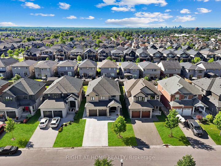 Property Photo: 2178 Springridge Drive ON N5X 0M3