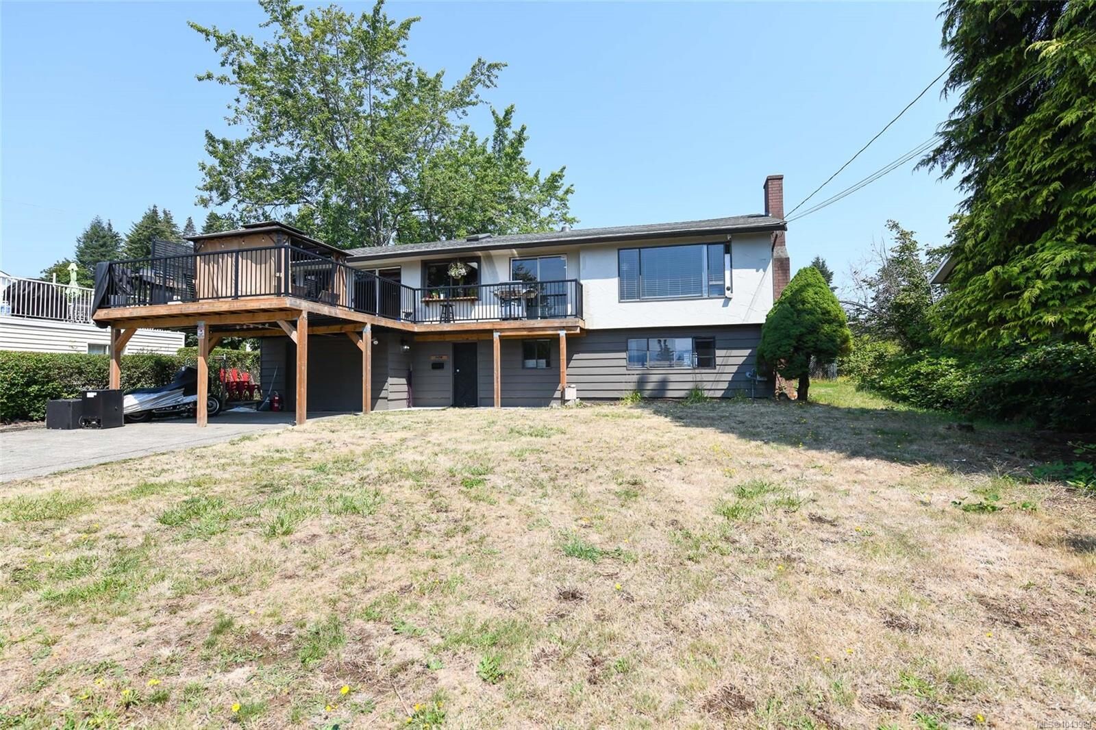 Property Photo: 2178 Downey Ave BC V9M 1W8