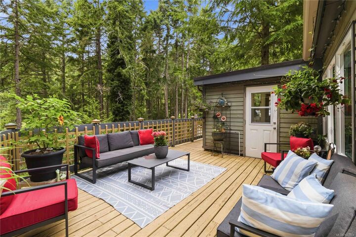 Property Photo: 4731 McVicker Rd BC V9C 4C7