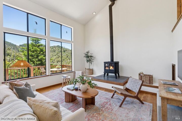 Property Photo:  100 Heather Lane  CA 94937 