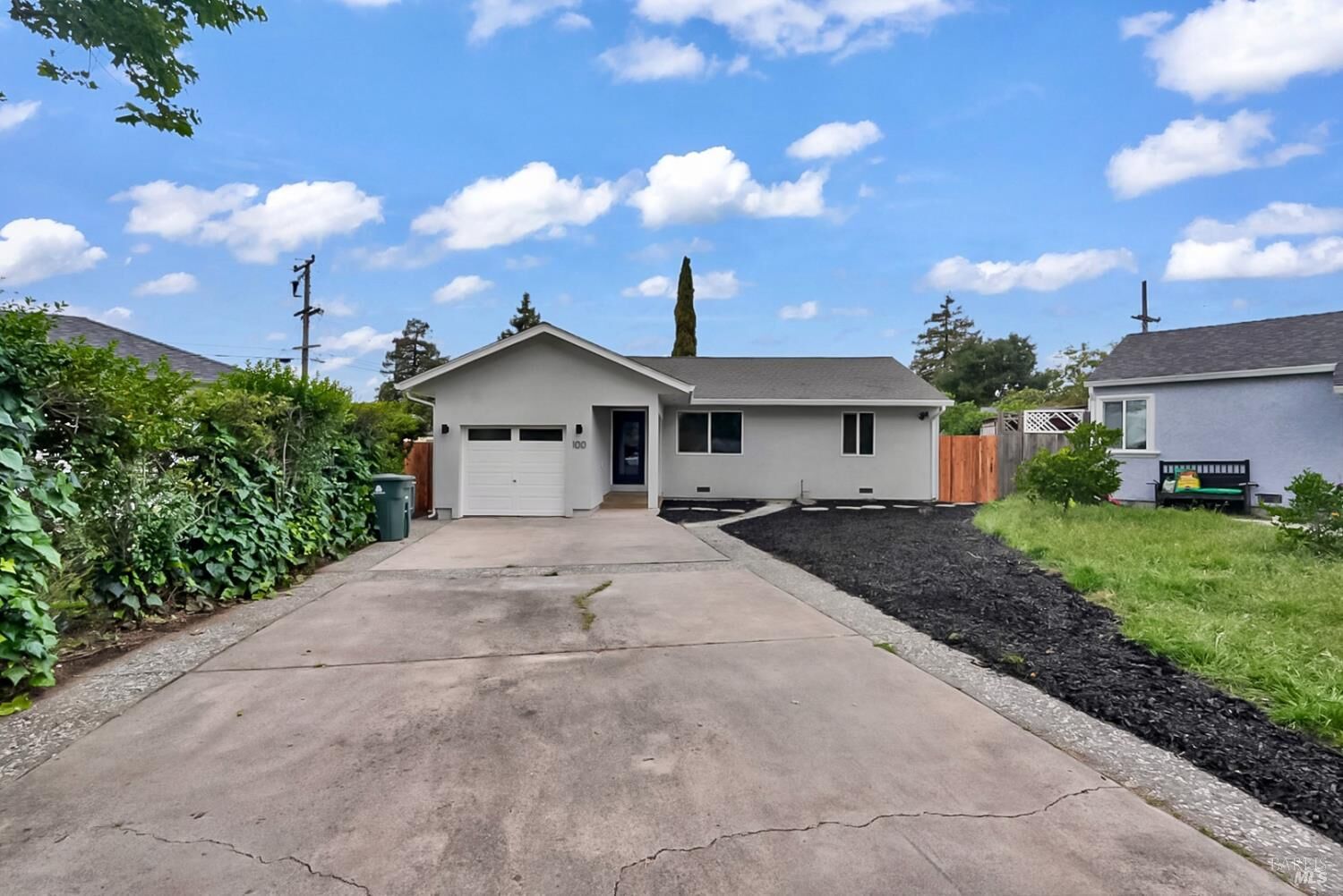 Property Photo:  100 Ross Street  CA 94591 