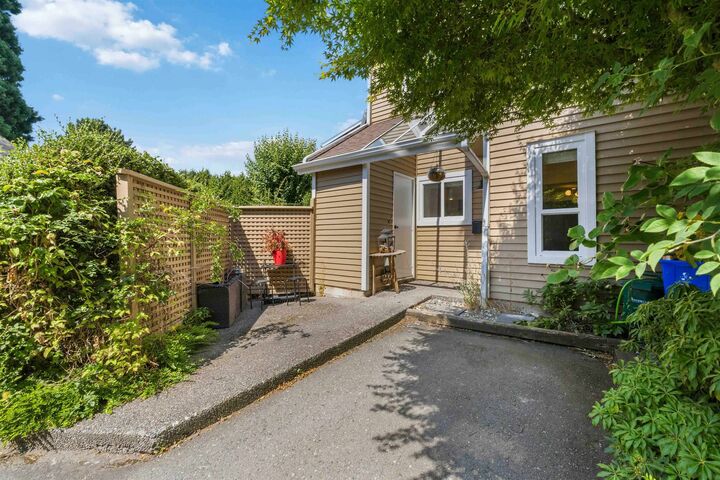 Property Photo:  7400 Minoru Boulevard 11  BC V6Y 3J5 
