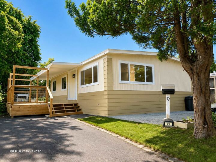 13650 80 Avenue 19 — photo 1