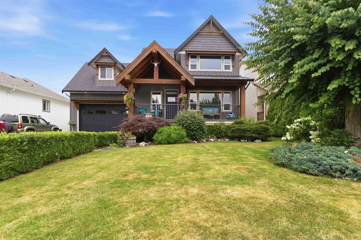 341 Chestnut Avenue — photo 1