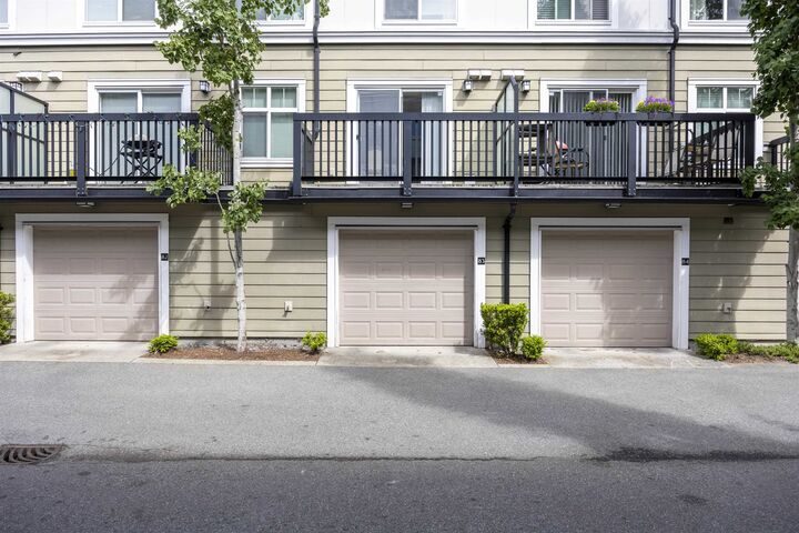 Property Photo:  15833 26 Avenue 83  BC V3Z 2X5 