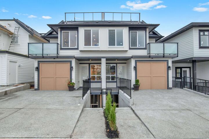 Property Photo: 16477 20 Avenue BC V3Z 9M9
