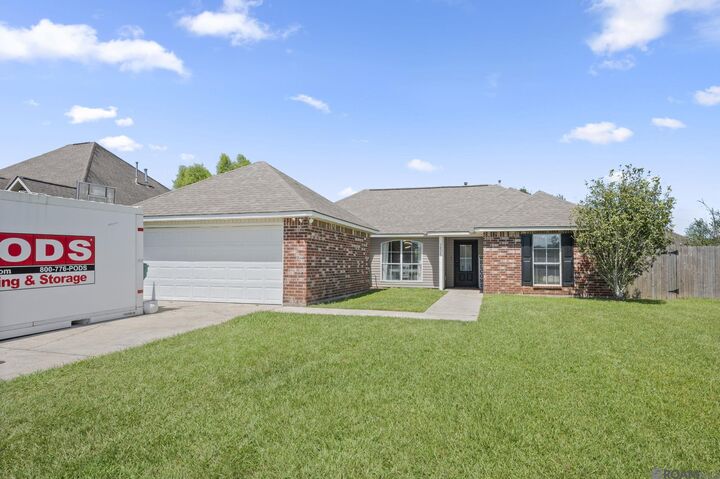 Property Photo: 36025 Portsmouth Dr LA 70706