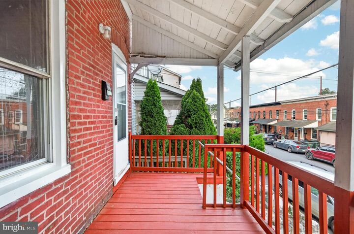 Property Photo:  605 Coates Street  PA 19320 
