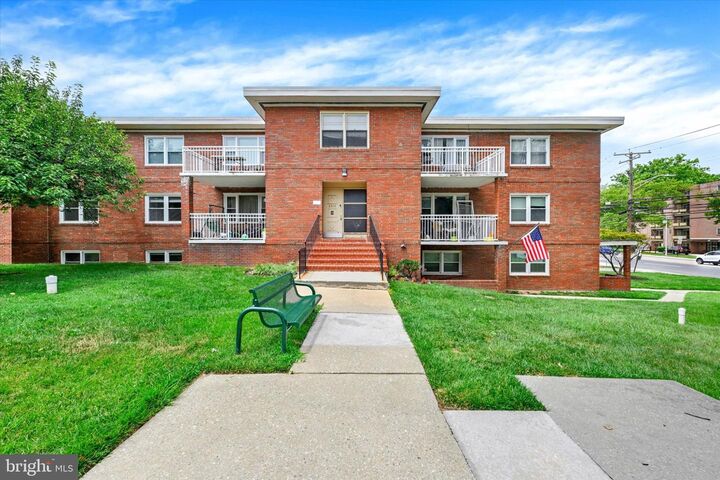 Property Photo: 6414 Park Heights Avenue E1 MD 21215
