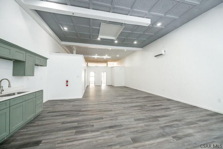 Property Photo:  215 Franklin Street - Unit 301  PA 15901 