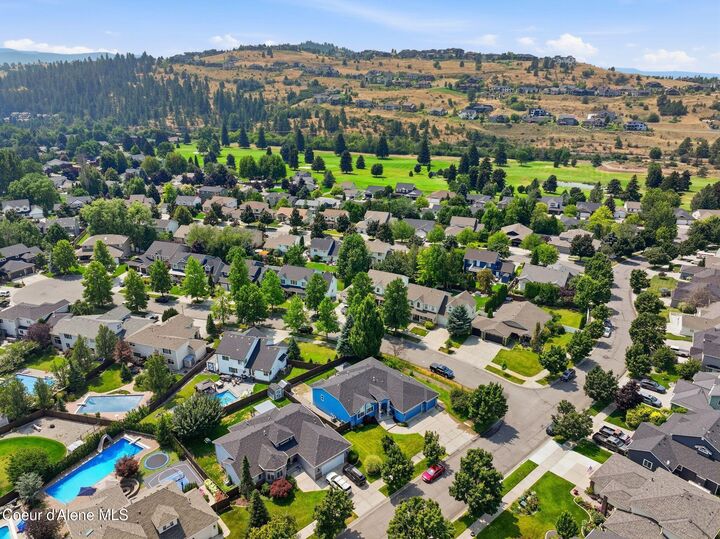 Property Photo:  23104 E Broadway Ave  WA 99019 