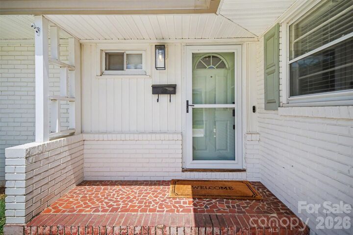 Property Photo:  3633 Conway Avenue  NC 28209 