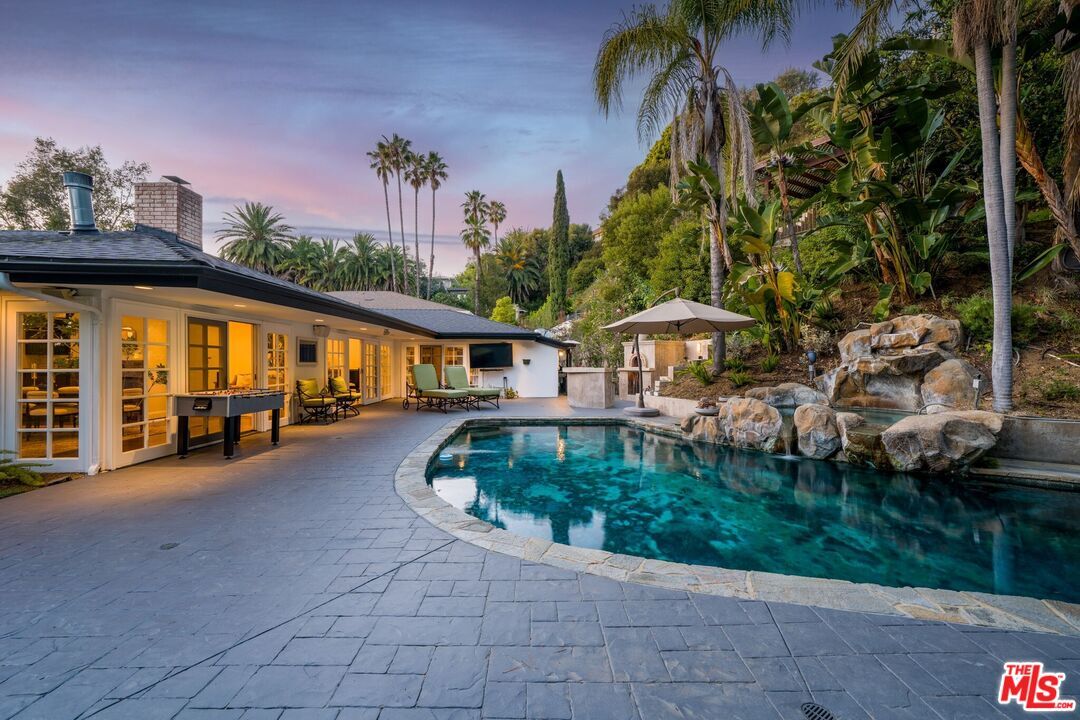 Property Photo:  9023 Alto Cedro Dr  CA 90210 