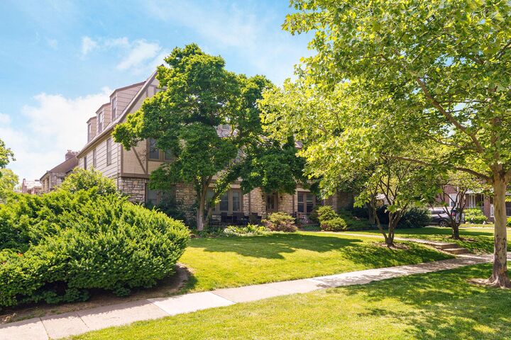 Property Photo:  2229 Coventry Road  OH 43221 