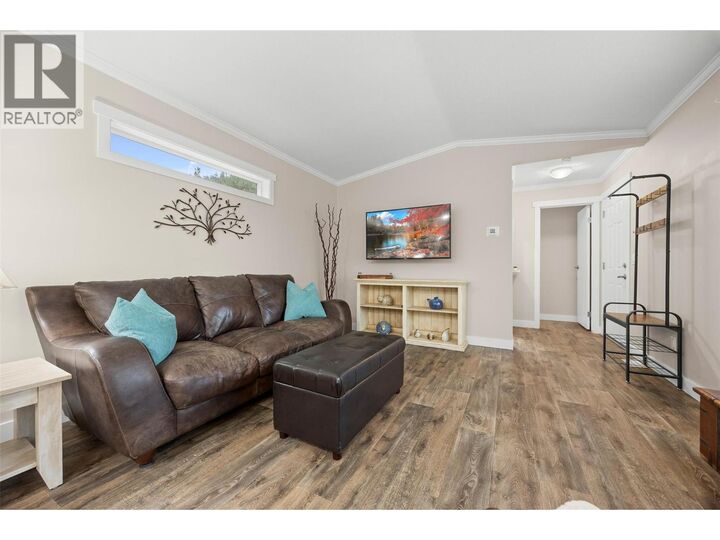 1860 Boucherie Road 33 — photo 1