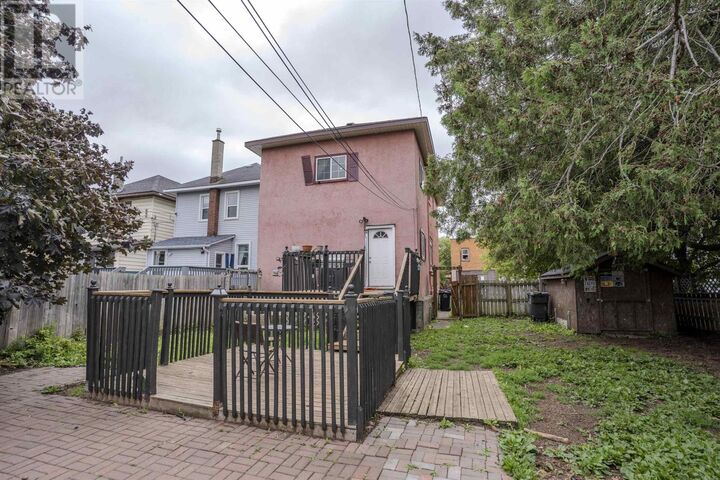 Property Photo:  237 Finlayson St  ON P7C 2K8 
