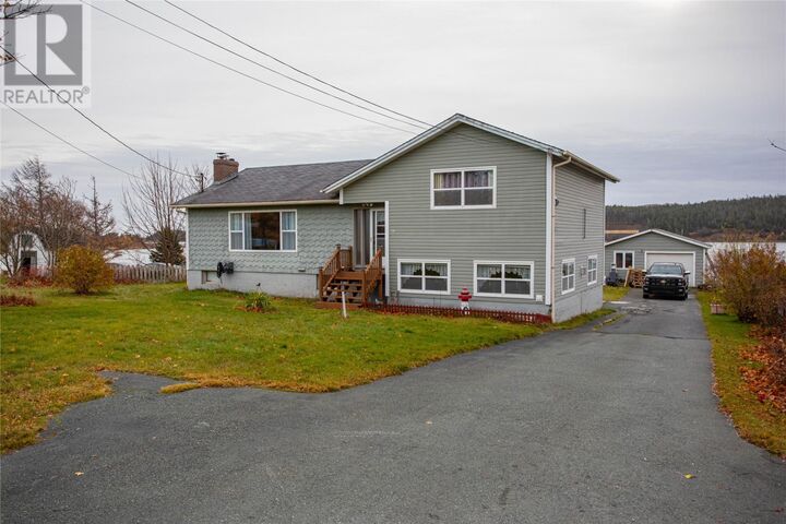 9-11 Pondside Road — photo 1